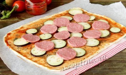 Pizza padlizsánnal - lépésről lépésre recept fotóval