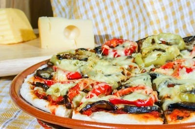 Padlizsánnal készült pizza - ideje szakácsozni! Kulináris receptek!