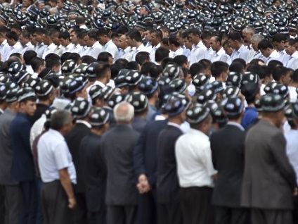 A temetés az iszlám Karimov online politika a világon