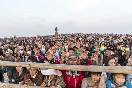 Sărbătoarea întâlnirii soarelui din Yakutia
