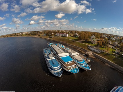 River cruise ca un tip contemplativ de odihnă, proaspăt - cel mai bun Runet pentru o zi!