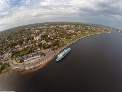 River cruise ca un tip contemplativ de odihnă, proaspăt - cel mai bun Runet pentru zi!