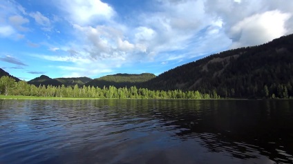 Lacul Sadrinsky - turistul din Altai