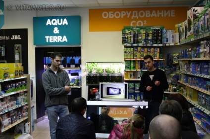 Műhely falra szerelhető akváriumok lehetőséget kínálnak amatőrök és profik számára