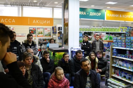 Műhely falra szerelhető akváriumok lehetőséget kínálnak amatőrök és profik számára