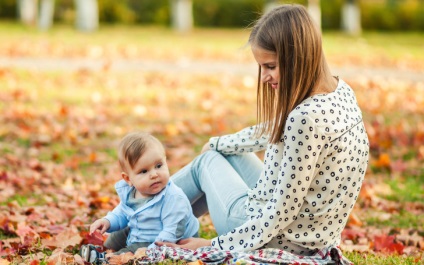 Solariu cu alăptarea pot să mă plajesc pe mama care alăptează