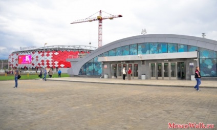 Stația de metrou - Spartak - mers pe jos în Moscova, metrou