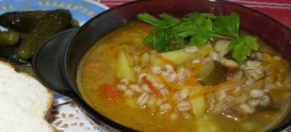 Supă cu orz de perle - rețete de ciuperci, pește, supă de pui și castraveți sărată