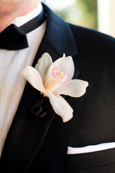 Boutonniere de nunta pentru mirele, design interior, decor cu mainile proprii