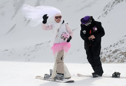 Ceremonia de nunta la zona de schi loveland ski este interesanta!