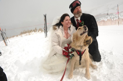 Ceremonia de nunta la zona de schi loveland ski este interesanta!