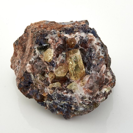 Proprietăți ale pieței minerale apatite, magazin online