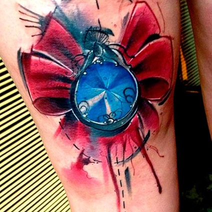 Tatuaje pe șolduri - №1 în schițele tatuajelor, desene la comandă, galerie foto 10gb, idei de tatuaje