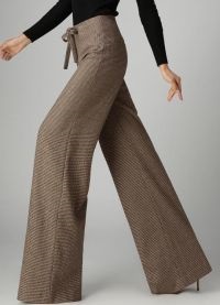 Pantaloni tweed