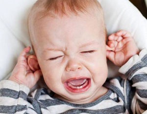 Copilul are o durere de ureche