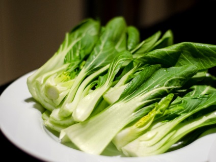 Preparate vegetariene cu varză pak-choi - cabană vieneză