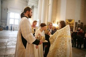 Az ortodox egyház szabályai szerint esküvőre jobban csináljuk az ünnepeket!