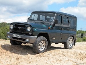 Posibilitatea de a face ciocnirea vânătorului UAZ independent - mașină de sare cu mașina