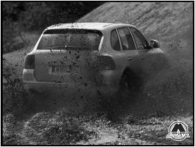 Înlocuirea siguranțelor porsche cayenne, editarea monolit