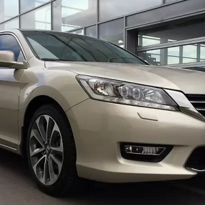 Înlocuirea butucului, purtarea coardei honda în rețeaua de service auto