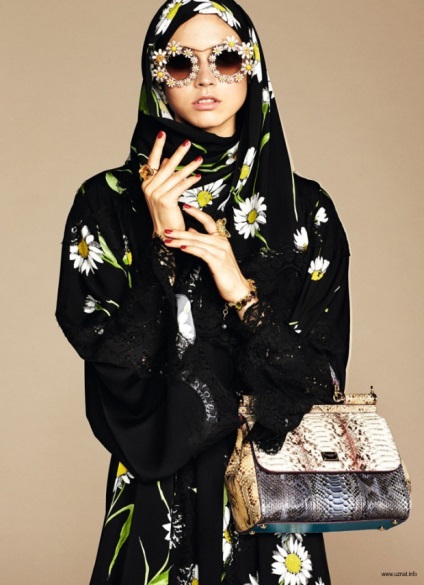 11 Fotografie de hijabs și abai eleganți