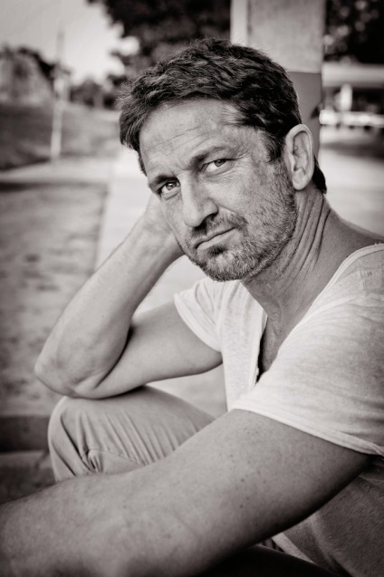 20 de întrebări către Gerard Butler