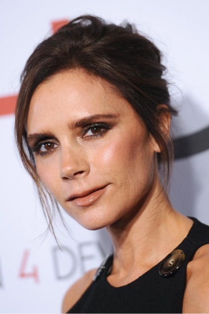 7 Képek arról, hogy Victoria Beckham nem robot - a csillagok