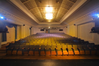 Teatrul de Papusi Bolshoi din Sankt-Petersburg