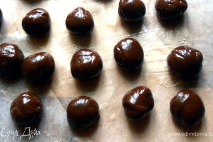 Brigadeiro - rețetă bomboană braziliană 👌 cu fotografie pas cu pas, mâncați la domiciliu rețete de la Julia