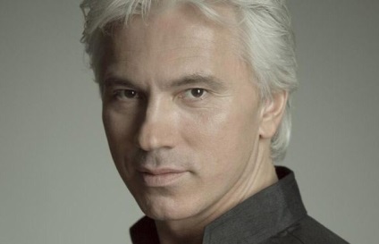 Dmitry Khvorostovsky biografie și familie