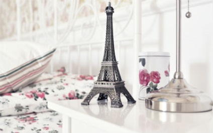 Eiffel-torony a belső térben, vagy hogyan kell díszíteni a belső tér stílusát Párizsban