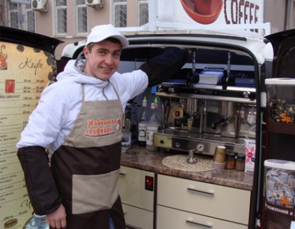 Az üzleti ötlet egy kerekes mobil kávézó