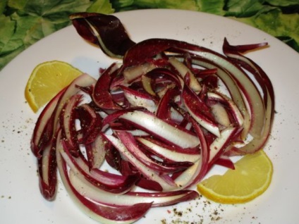 Olasz saláta piros radicchio - receptek fotóval