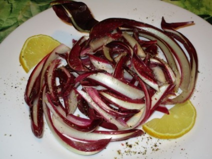 Salată italiană de radicchi roșii - rețete cu fotografie