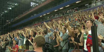 Cum să faci un val la stadion