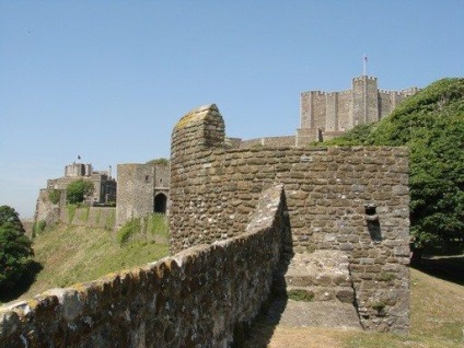 Cum au fost construite castele în Evul Mediu