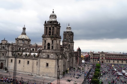 Mexico City are informații utile, atracții și ceea ce puteți vedea în oraș pentru unul