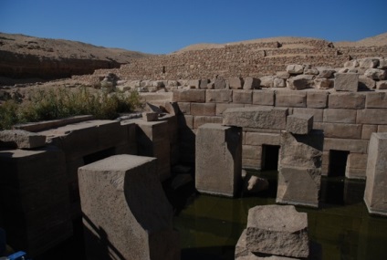 Semnele mistice ale vechiului templu egiptean Abydos