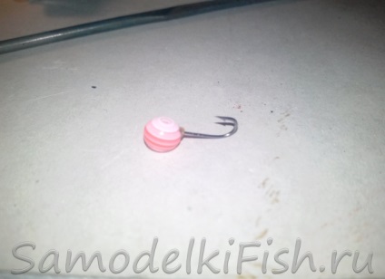 Mormyshka - o minge - cu zgomot - casă pentru pescuit cu propriile mâini