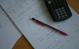 Szokatlan ház papírból - zhhakker (papír) Szokatlan ház papírból - zhhhaker