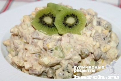 Câteva delicioase salate originale cu kiwi!
