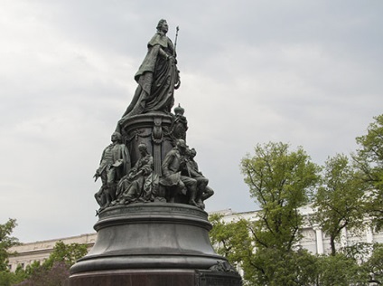 Monumentul lui Catherine al II-lea
