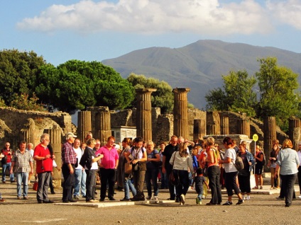 Paestum és Pompeii