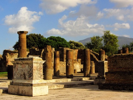 Paestum și Pompei