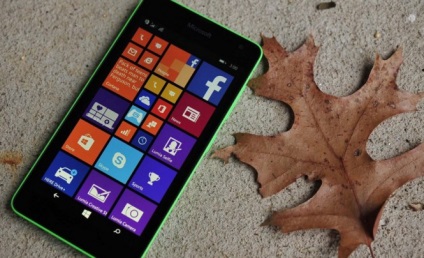 Utilizatorii de Windows 10 mobile se pot întoarce ușor la wp 8