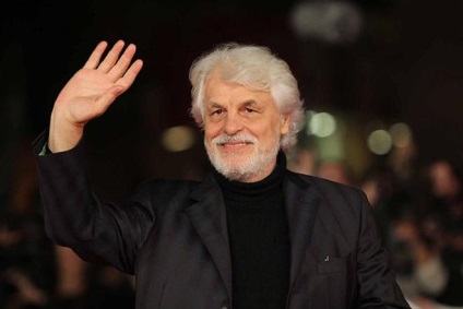 Amintiți-vă acest actor frumos să aruncați o privire la viața legendarului comisar al Corrado Cattani de 33 de ani