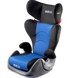 Aranjamentul corect al scaunului pentru mașină pentru copii în mașină