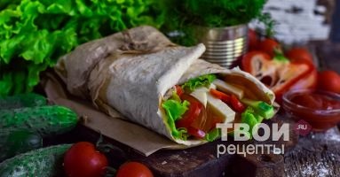 Salata în pâine pita - rețetă delicioasă cu fotografie turnată