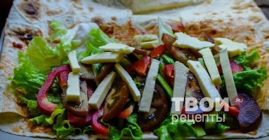 Salata în pâine pita - rețetă delicioasă cu fotografie turnată