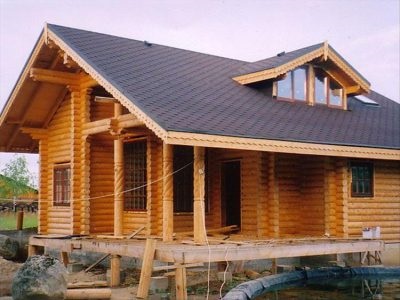 Cât costă pentru a construi o casă de lemn, mosc, cabana
